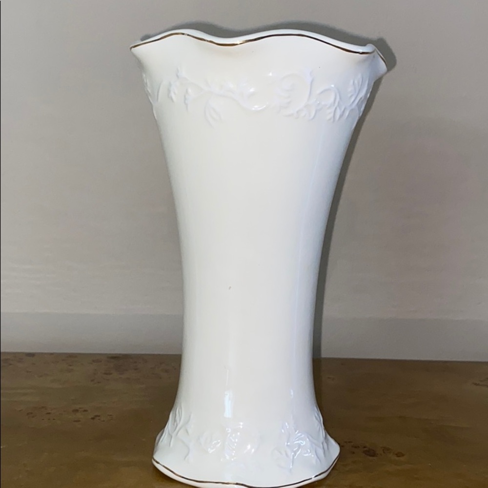 Ivory Vase with Intricate Details and Gold Trim